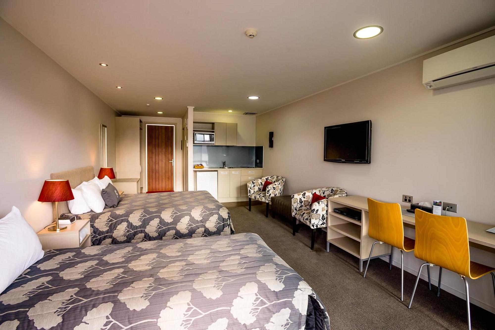 Marakura Deluxe Motel Те-Анау Экстерьер фото