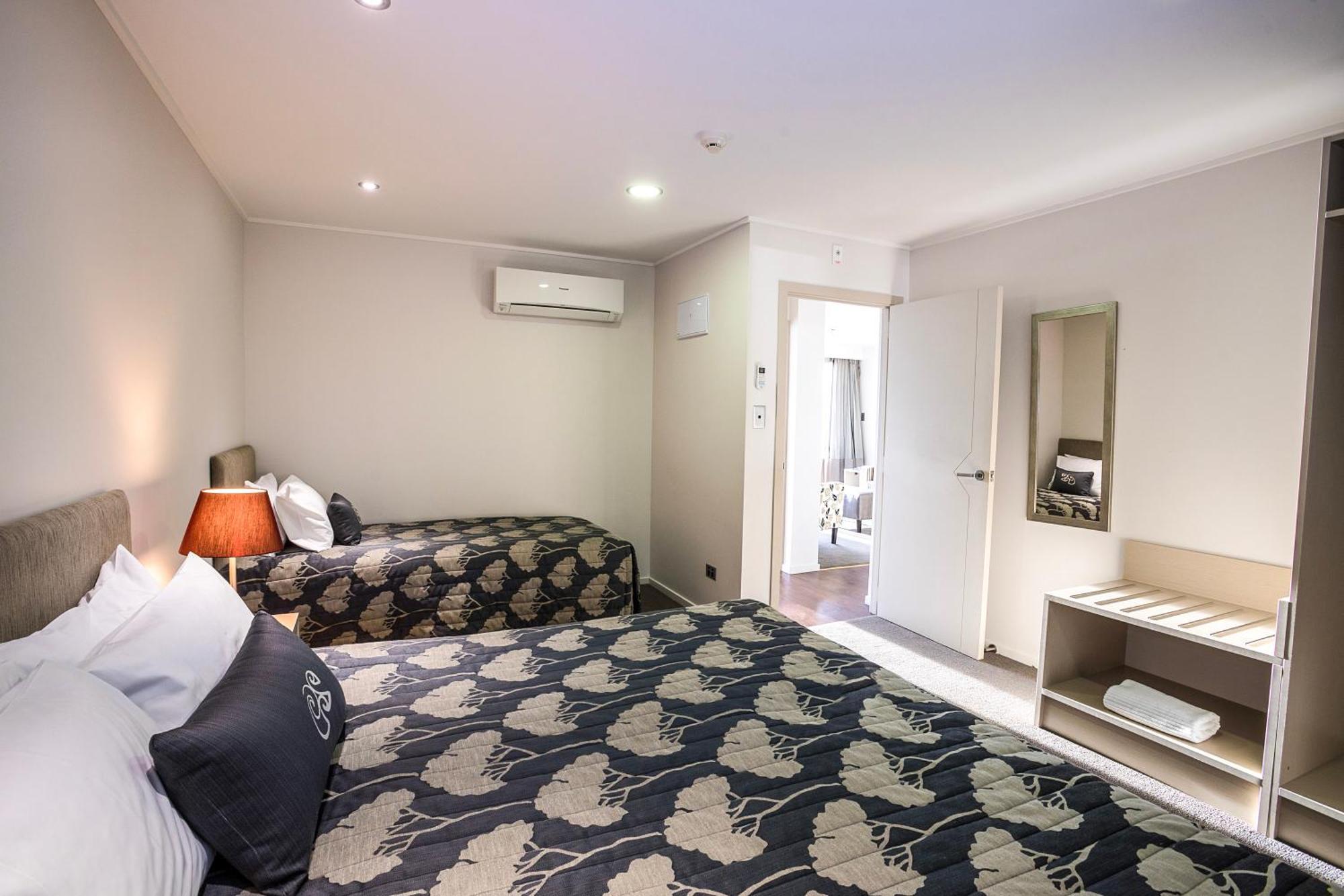 Marakura Deluxe Motel Те-Анау Экстерьер фото